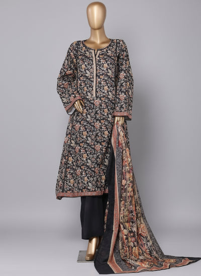 Traditional outfit with floral patterned dupatta on mannequin against a neutral background